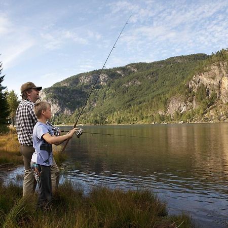 Solvgarden Camping Rysstad ภายนอก รูปภาพ