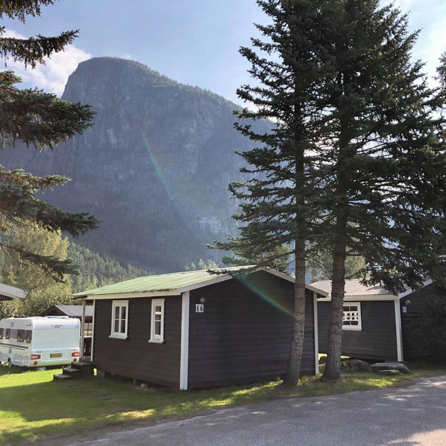 Solvgarden Camping Rysstad ภายนอก รูปภาพ